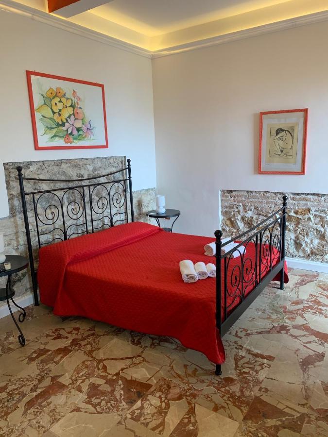 B&B Villa Delle Rondini Вибо Валентия Марина Экстерьер фото