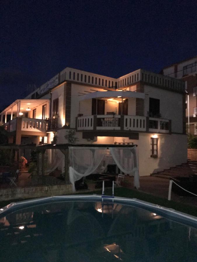 B&B Villa Delle Rondini Вибо Валентия Марина Экстерьер фото