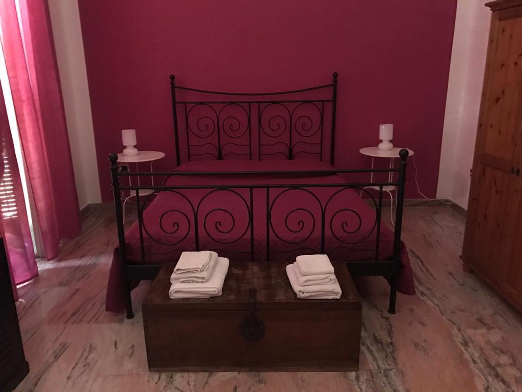 B&B Villa Delle Rondini Вибо Валентия Марина Экстерьер фото