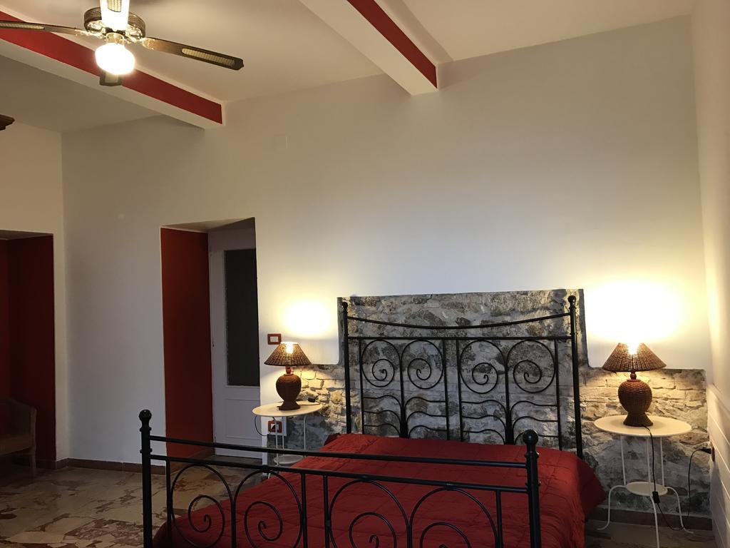 B&B Villa Delle Rondini Вибо Валентия Марина Экстерьер фото