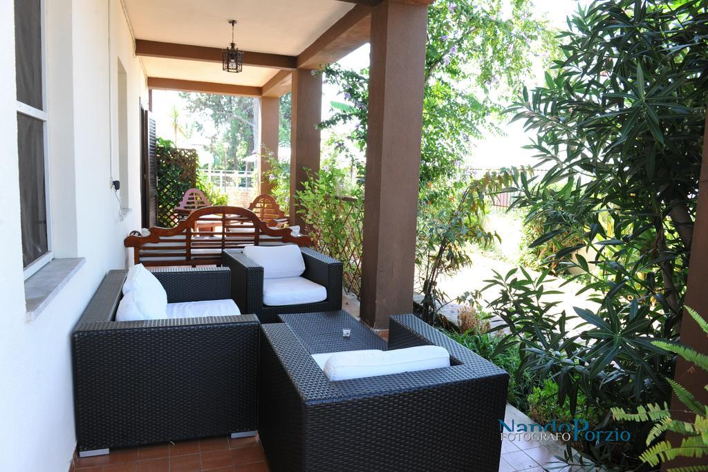 B&B Villa Delle Rondini Вибо Валентия Марина Экстерьер фото