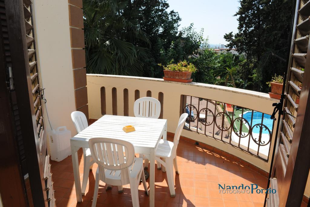 B&B Villa Delle Rondini Вибо Валентия Марина Экстерьер фото